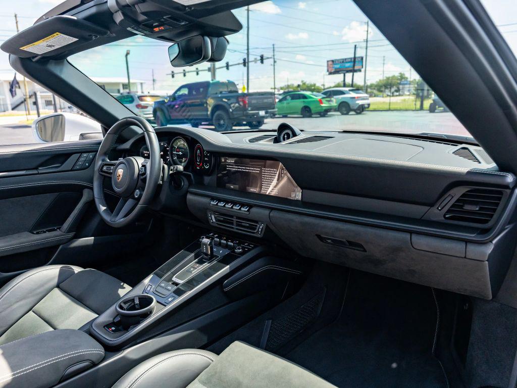 2024 Porsche 911 TARGA 4S — миниатюра 35