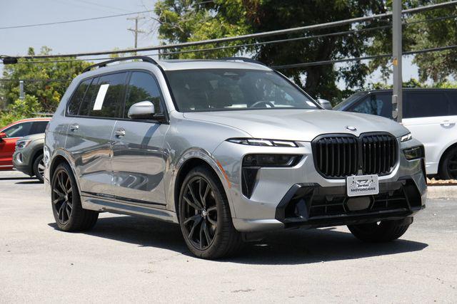 صورة 7 لـ 2025 BMW X7 XDRIVE40I