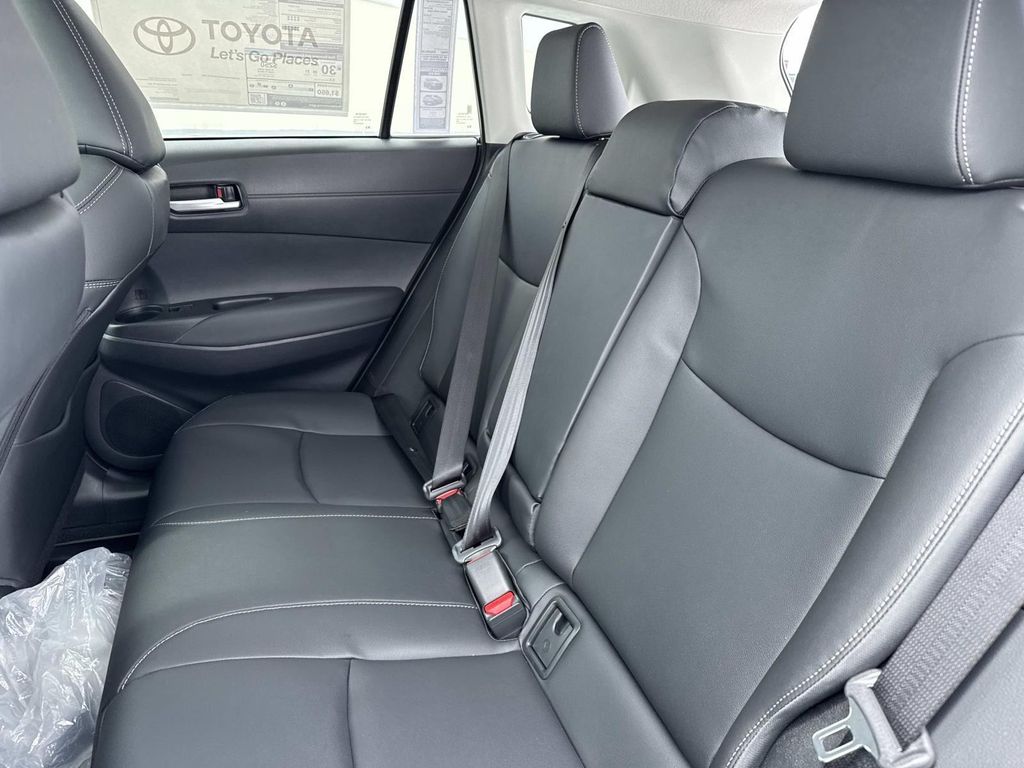 TOYOTA COROLLA CROSS - 7