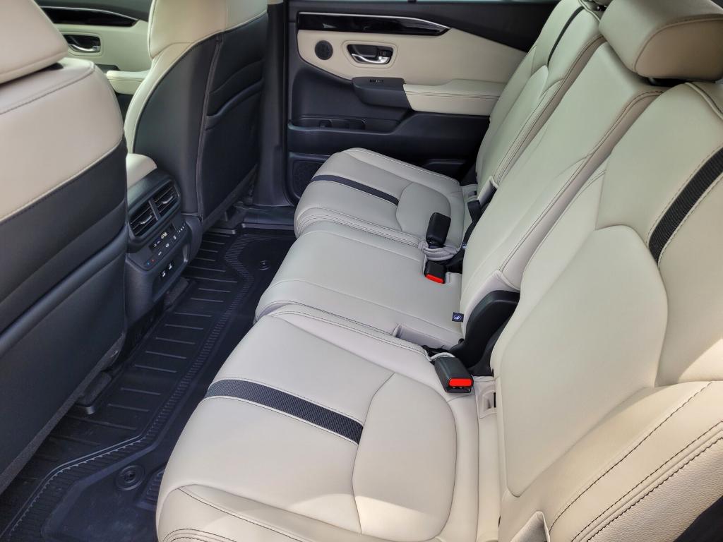 صورة مصغرة 17 لـ 2026 Honda PILOT EX-L