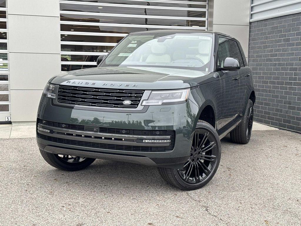 New 2026 Land Rover Range Rover P400 SE