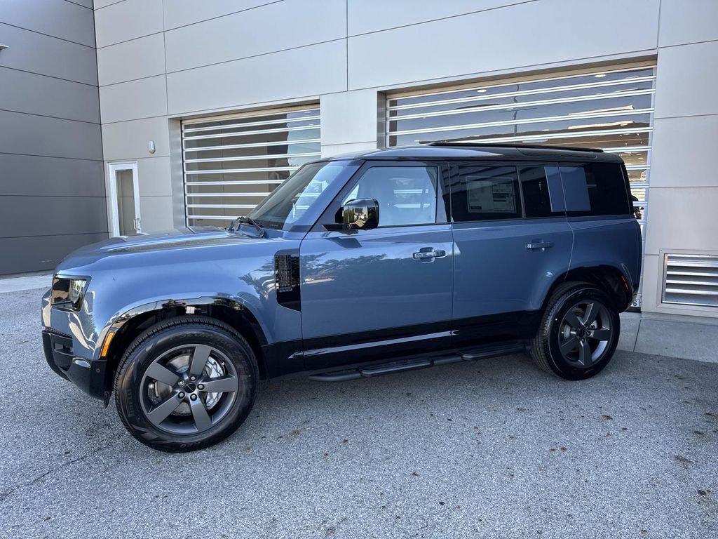 2026 LAND Rover DEFENDER P400 X-DYNAMIC SE — фото 3
