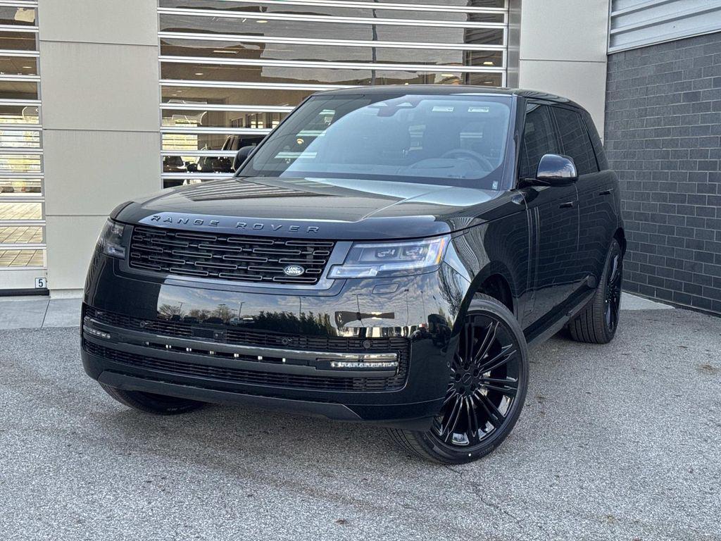 New 2026 Land Rover Range Rover P400 SE 7 Seat