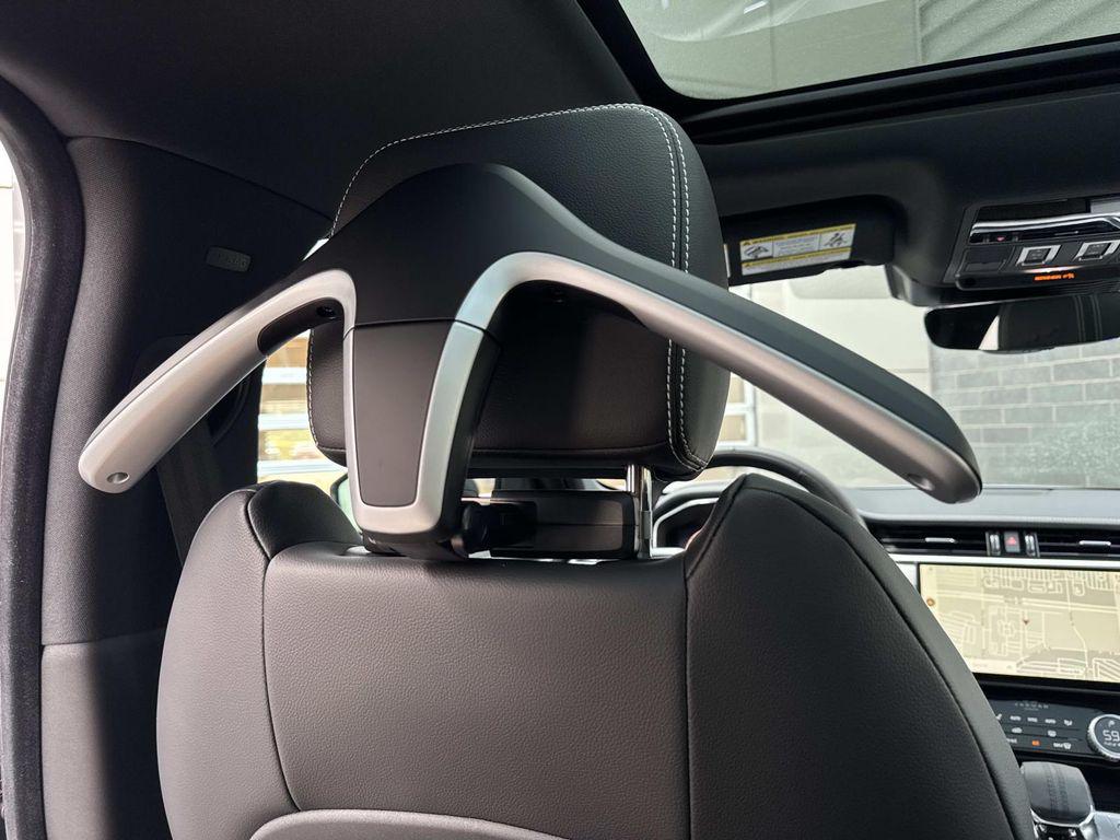 2024 Jaguar F-PACE R-DYNAMIC S P250 AWD AUTOMATIC — миниатюра 17