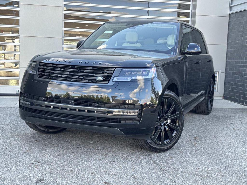 New 2026 Land Rover Range Rover P400 SE 7 Seat