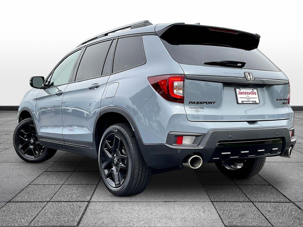 صورة 5 لـ 2024 Honda PASSPORT AWD BLACK