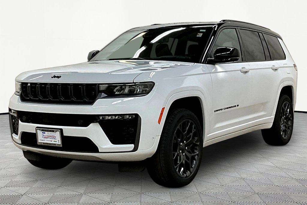 New 2026 Jeep Grand Cherokee L Summit