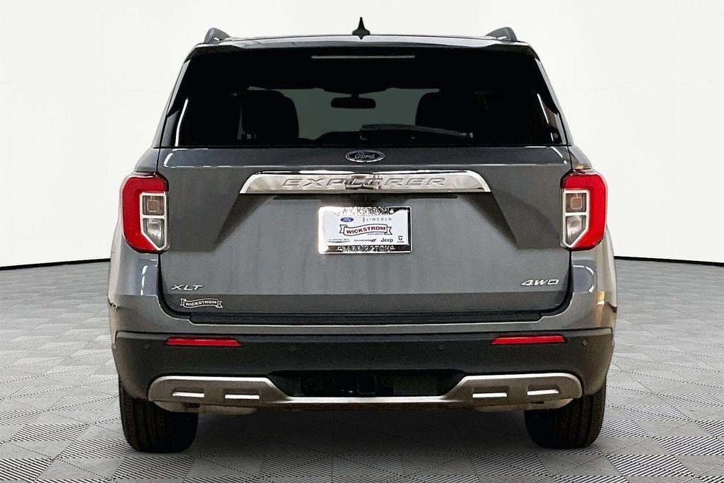 2023 FORD EXPLORER XLT 照片 4