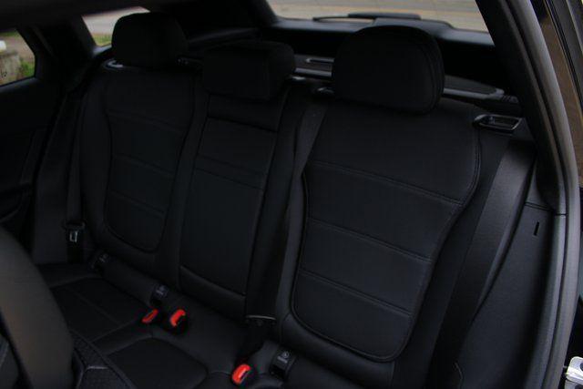 2026 Mercedes-BENZ GLC 缩略图 31