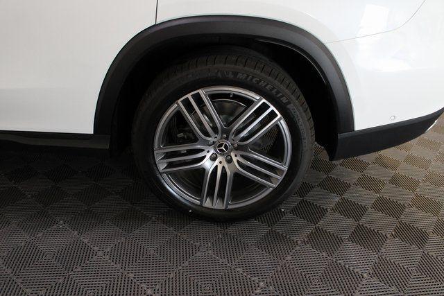 MERCEDES-BENZ GLS - 10