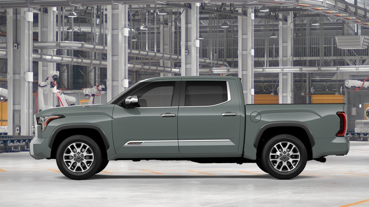 TOYOTA TUNDRA - 4
