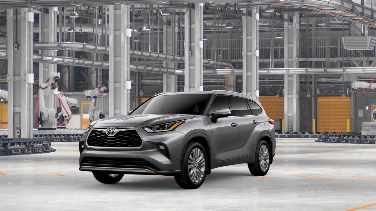 New 2026 Toyota Highlander Platinum