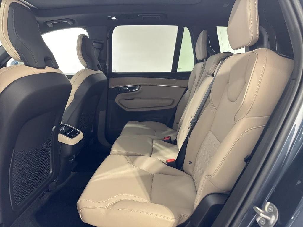 صورة مصغرة 22 لـ 2026 Volvo XC90 PLUS, B6 AWD GAS (MILD HYBRID), GASOLINE, BRI