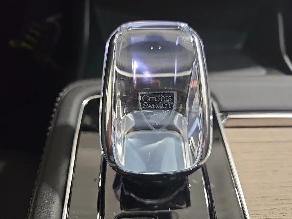 2026 Volvo XC90 B6 PLUS 7-SEATER — миниатюра 16