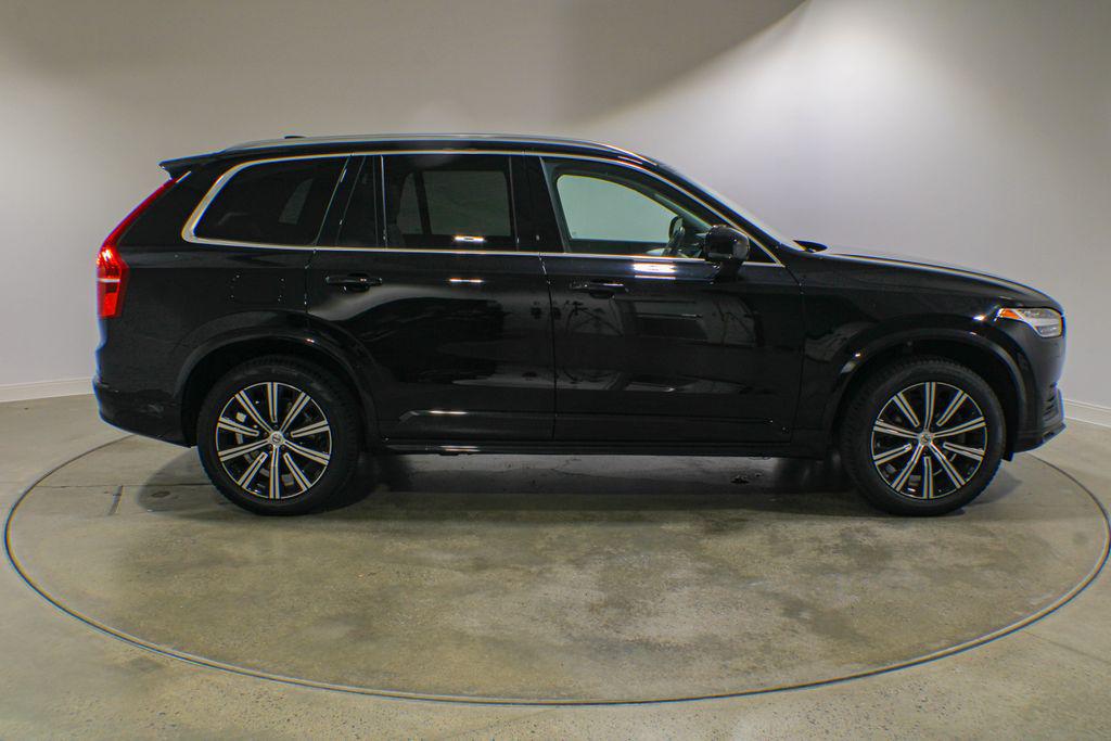 صورة 6 لـ 2023 Volvo XC90 B5 CORE