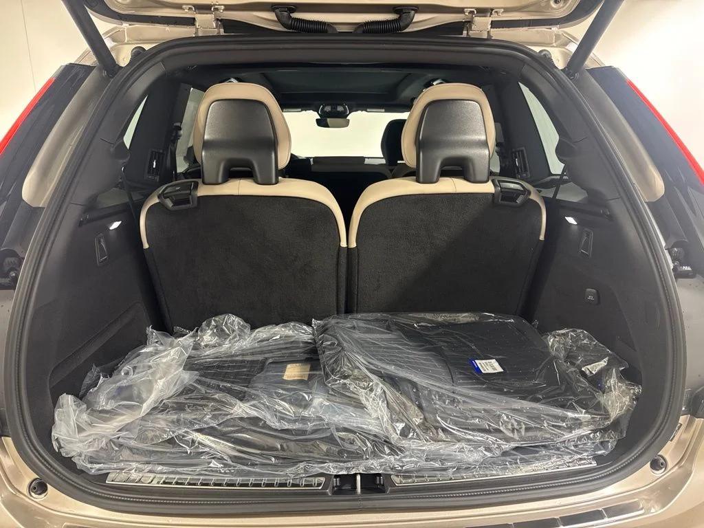 2026 Volvo XC90 PLUS, B6 AWD GAS (MILD HYBRID), GASOLINE, BRI — миниатюра 30