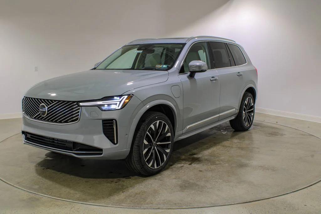 New 2026 Volvo XC90 Plug-In Hybrid Ultra, T8 AWD, Electric/Gasoline, Bright, 7 Seats