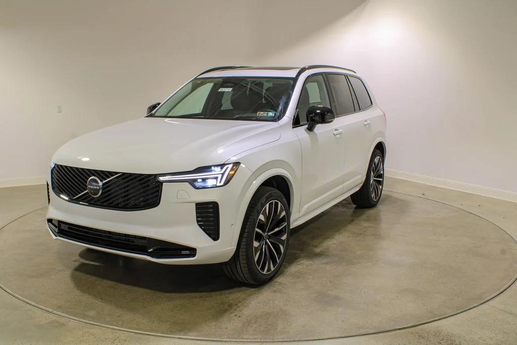 New 2026 Volvo XC90 Ultra Dark Theme, B6 AWD Gas (mild hybrid), Gasoline, 6 Seats