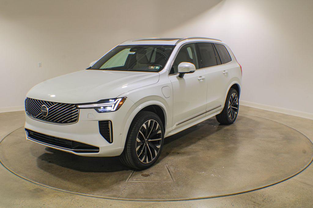 New 2026 Volvo XC90 Plug-In Hybrid Plus, T8 AWD, Electric/Gasoline, Bright, 7 Seats
