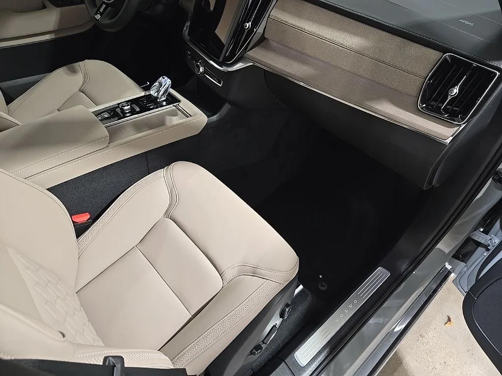 2026 Volvo XC90 B6 PLUS 7-SEATER — миниатюра 22