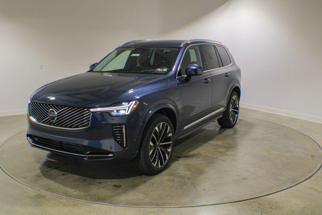 New 2026 Volvo XC90 Plug-In Hybrid Ultra, T8 AWD, Electric/Gasoline, Bright, 7 Seats