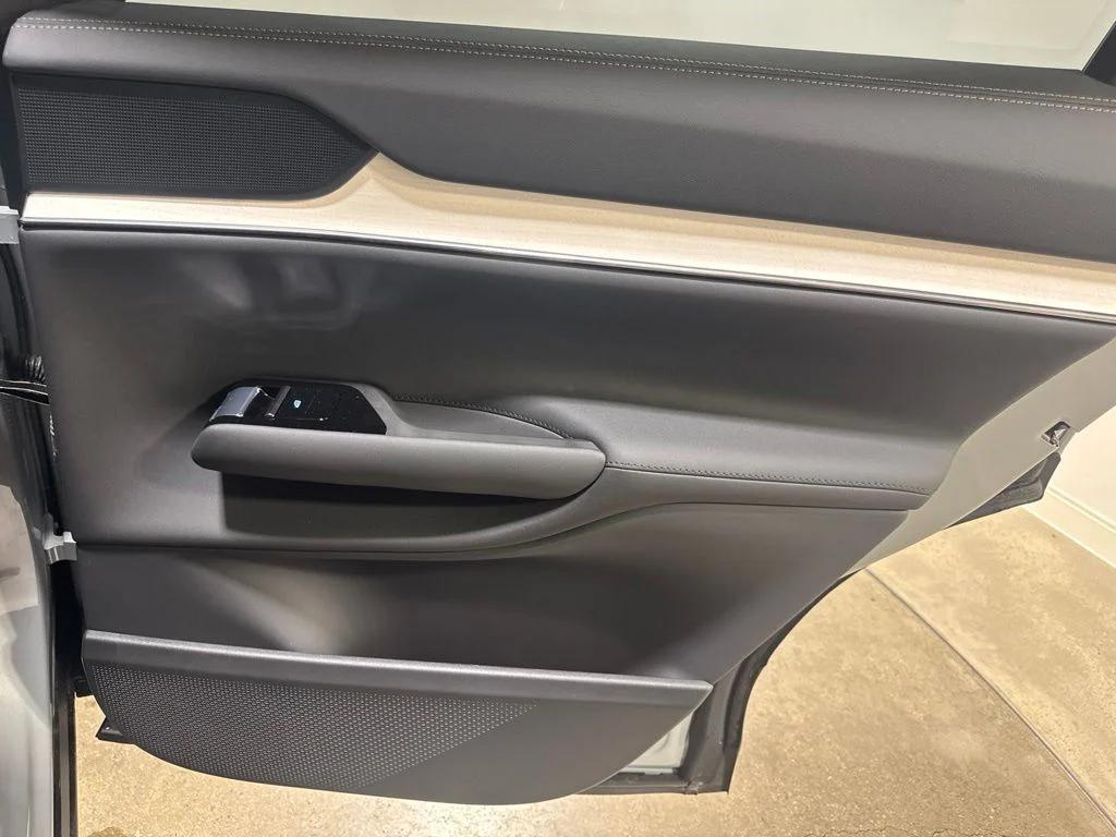 2026 Volvo EX90 ULTRA, TWIN MOTOR PERFORMANCE, FULLY ELECTRIC — миниатюра 23