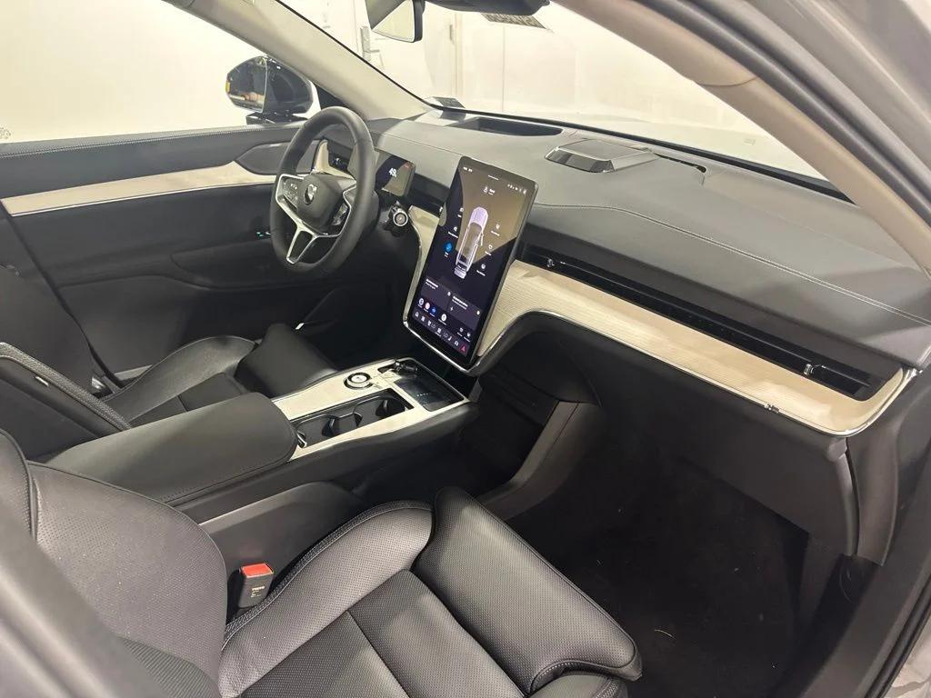 2026 Volvo EX90 ULTRA, TWIN MOTOR PERFORMANCE, FULLY ELECTRIC — миниатюра 28