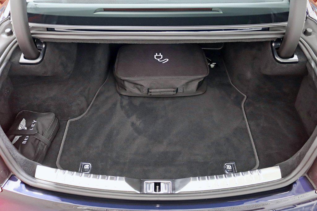 صورة مصغرة 44 لـ 2022 Bentley FLYING SPUR HYBRID