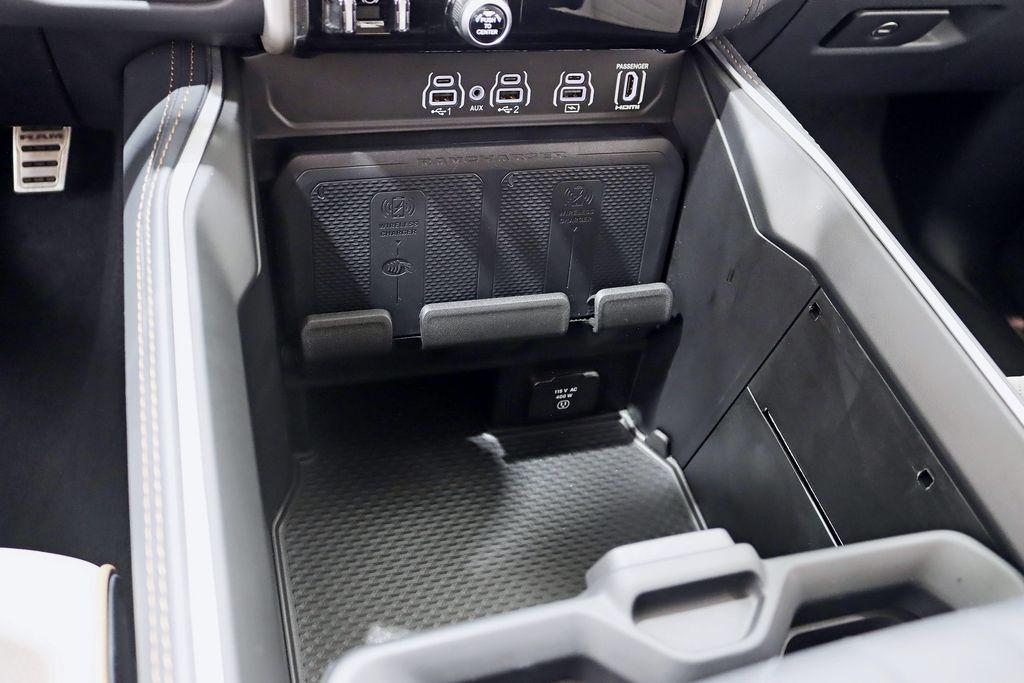2025 RAM 1500 ST 缩略图 28