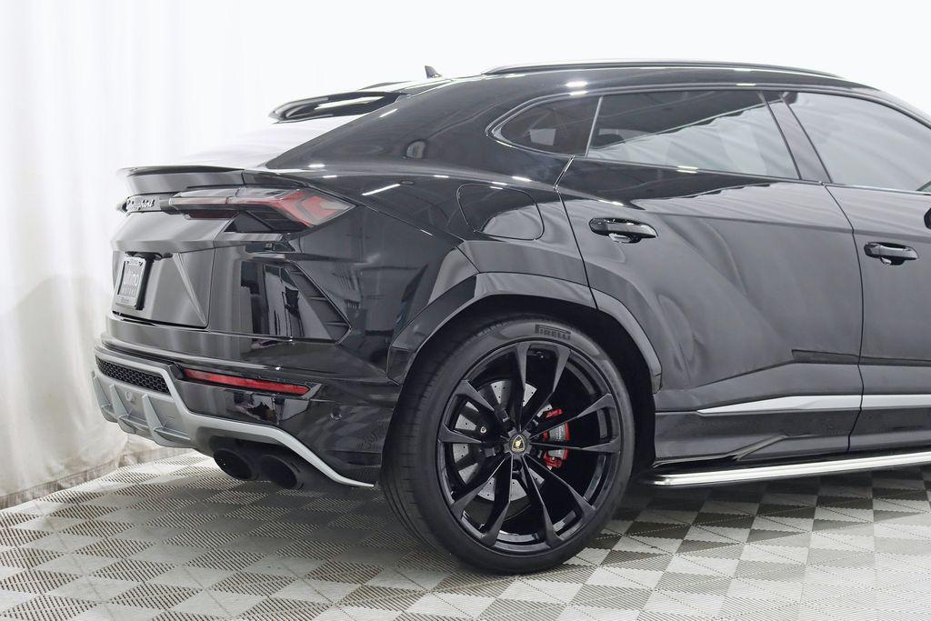 صورة 10 لـ 2020 Lamborghini URUS BASE