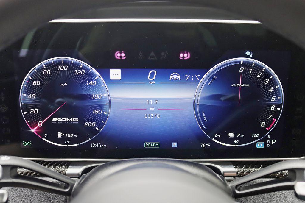 2024 Mercedes-BENZ AMG S 63 E 4MATIC — миниатюра 17
