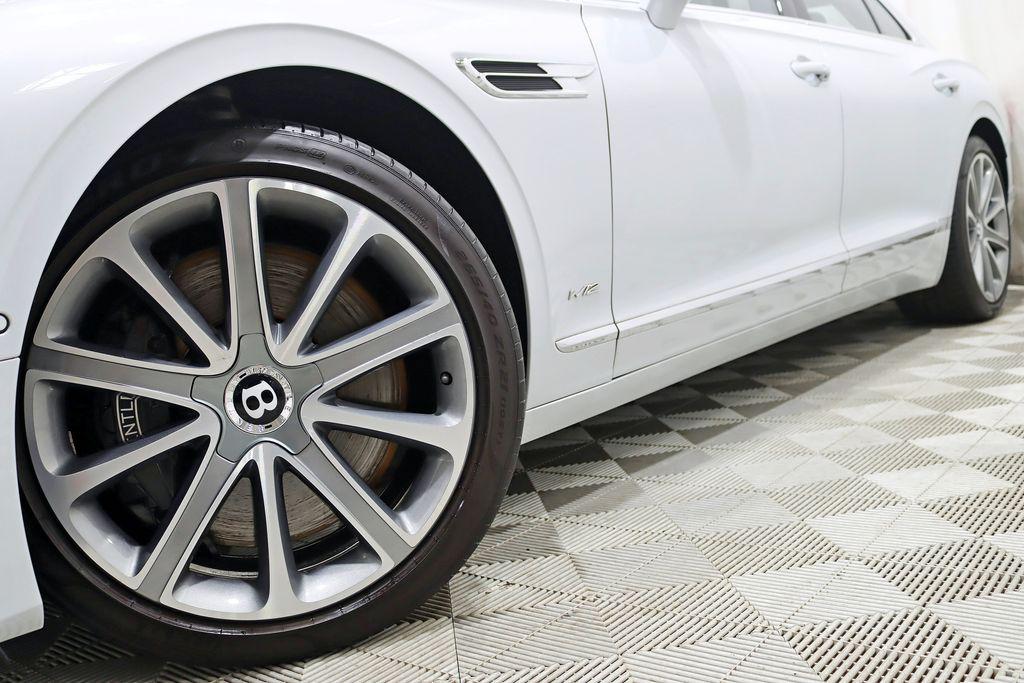 صورة 5 لـ 2020 Bentley FLYING SPUR W12