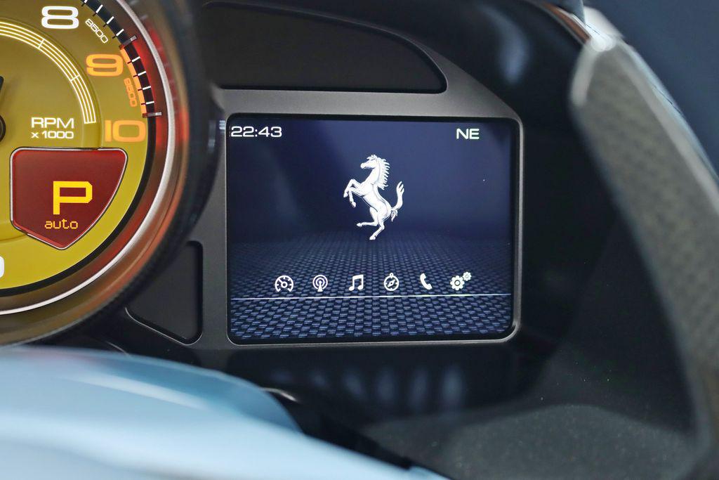 صورة مصغرة 30 لـ 2021 Ferrari 812 GTS BASE