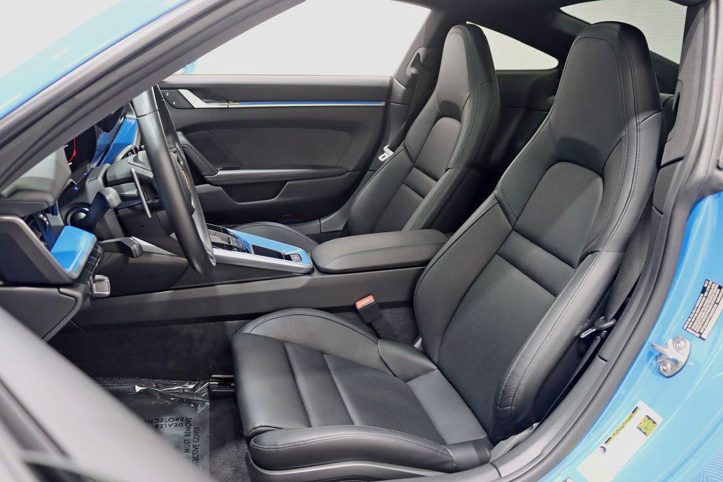 صورة مصغرة 27 لـ 2022 Porsche 911 CARRERA