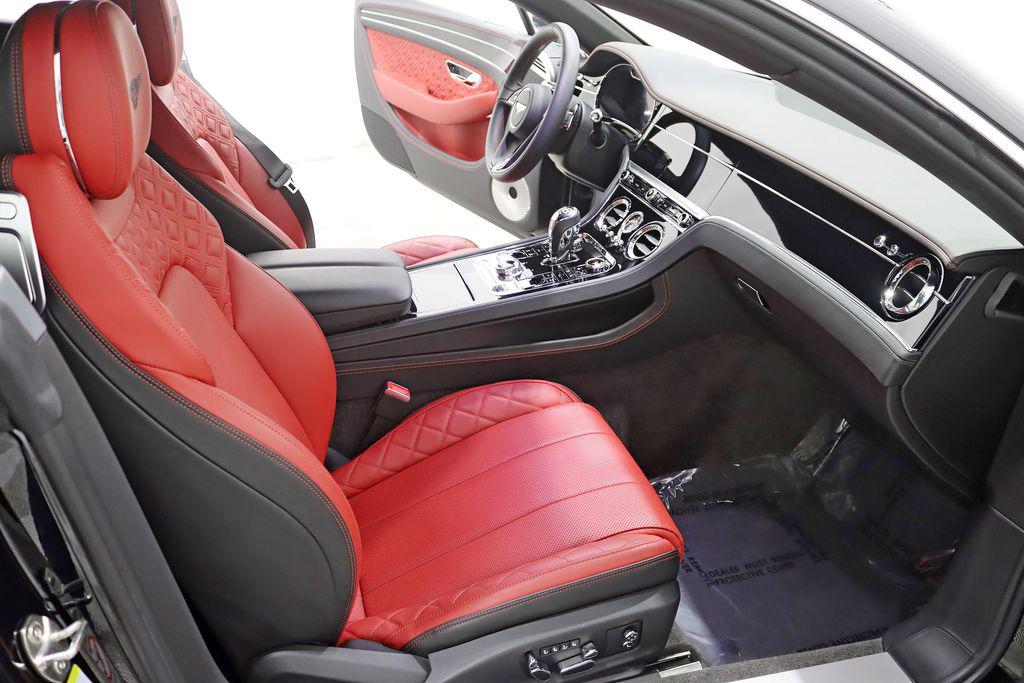 2020 Bentley CONTINENTAL GT V8 — миниатюра 34