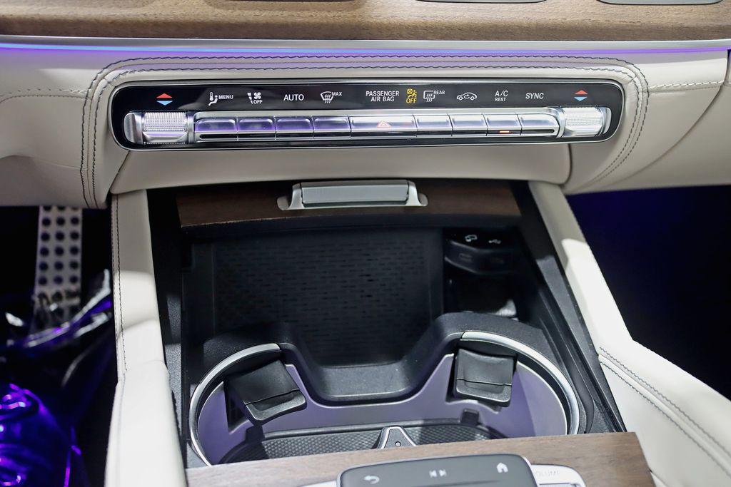 صورة مصغرة 29 لـ 2021 Mercedes-BENZ AMG GLS 63 BASE