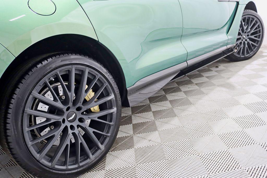2023 Aston Martin DBX 707 — миниатюра 13