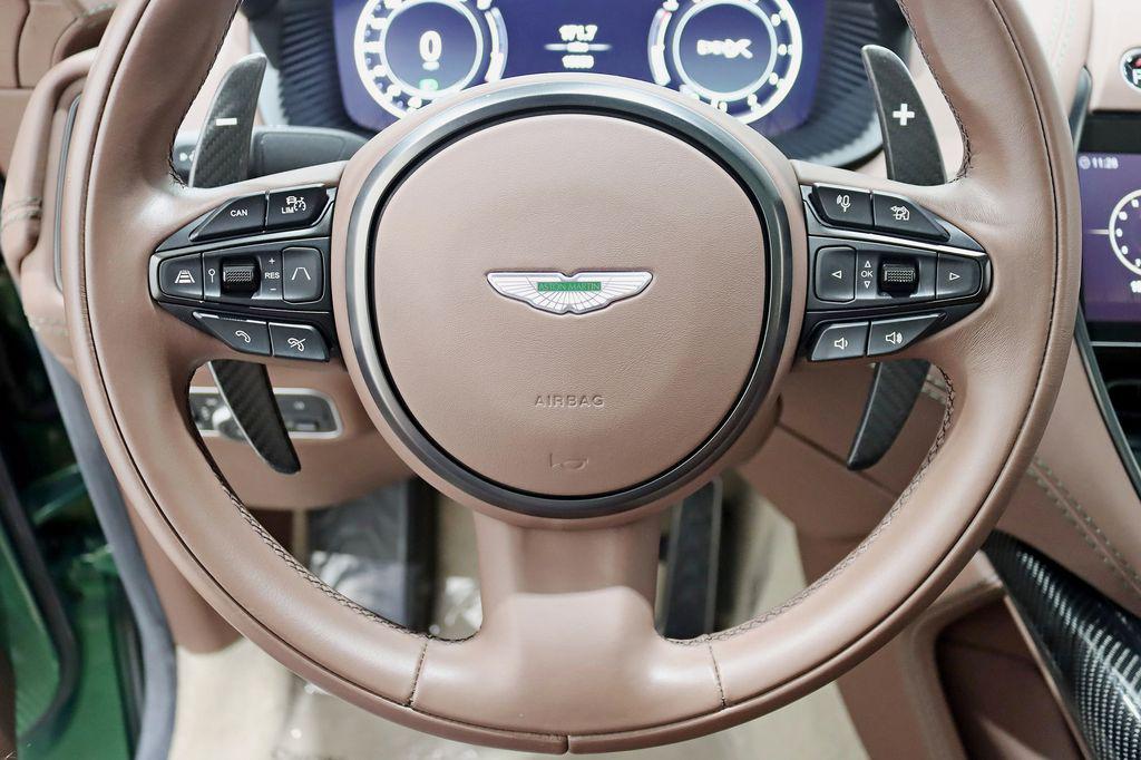 2023 Aston Martin DBX 707 — миниатюра 20
