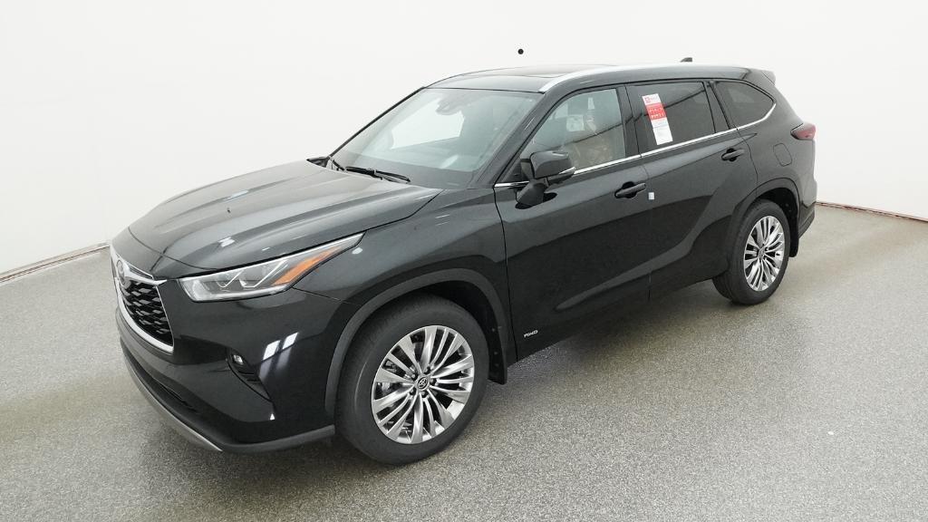 New 2026 Toyota Highlander Hybrid Platinum