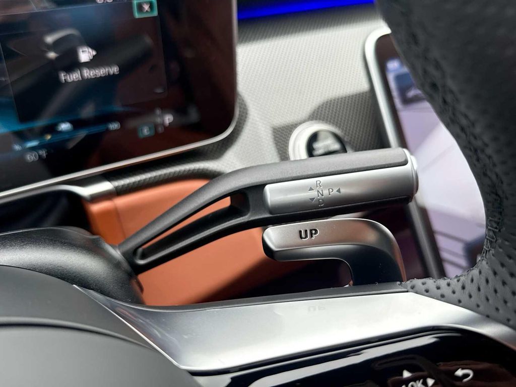 2026 Mercedes-BENZ AMG S 63 E 4MATIC — миниатюра 24