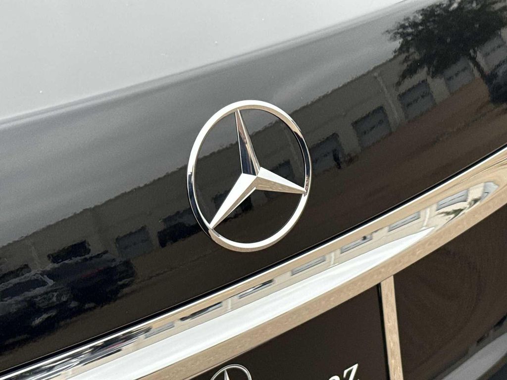 MERCEDES-BENZ S-CLASS - 10