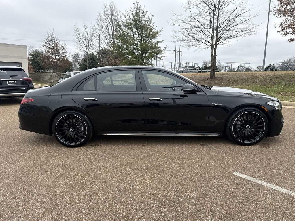 MERCEDES-BENZ S-CLASS - 7