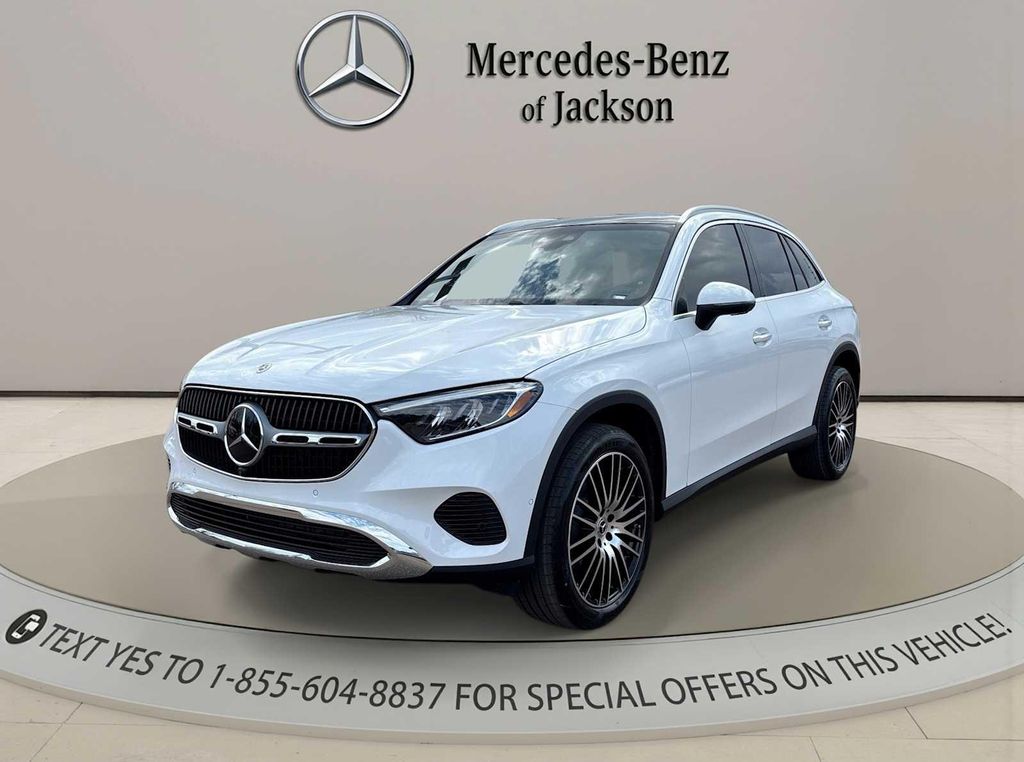 New 2026 Mercedes-Benz GLC 300 Base