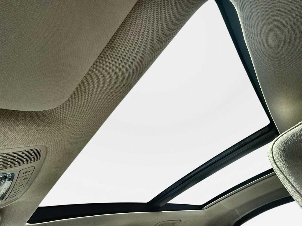 2026 Mercedes-BENZ GLE 缩略图 28