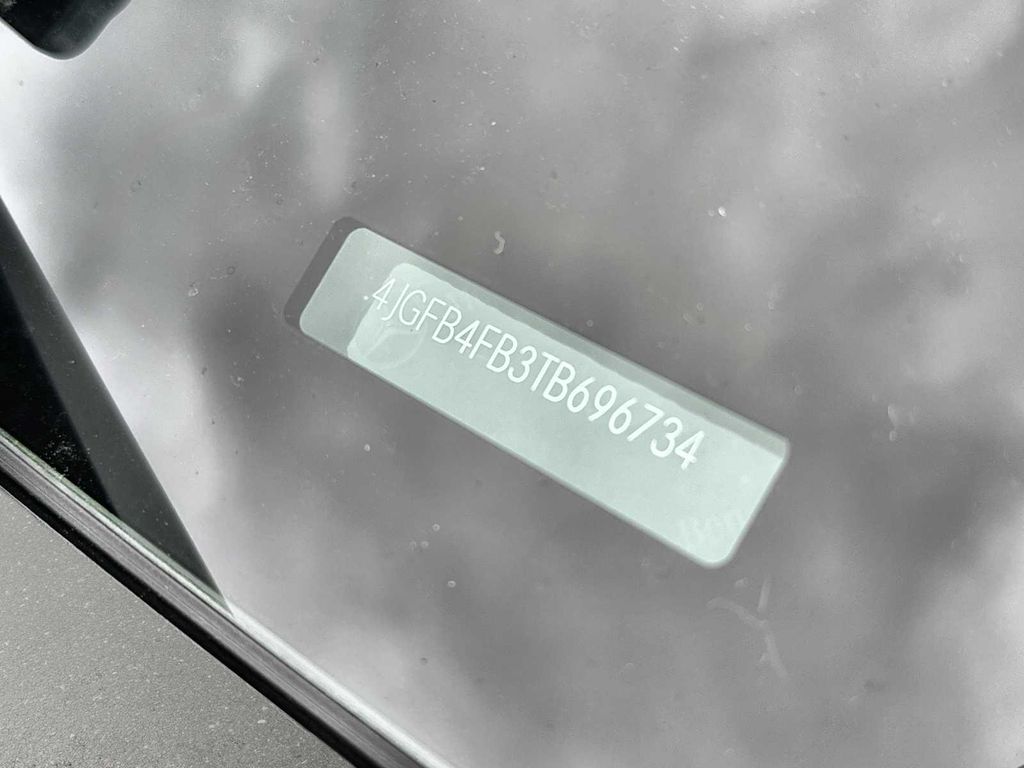 2026 Mercedes-BENZ GLE 缩略图 25