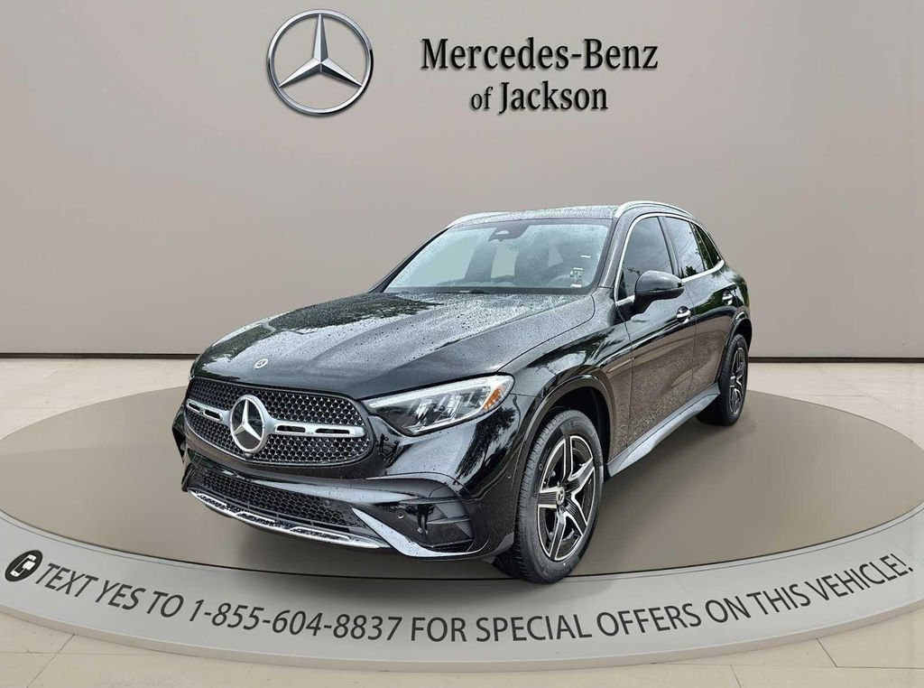 New 2026 Mercedes-Benz GLC 300 4MATIC