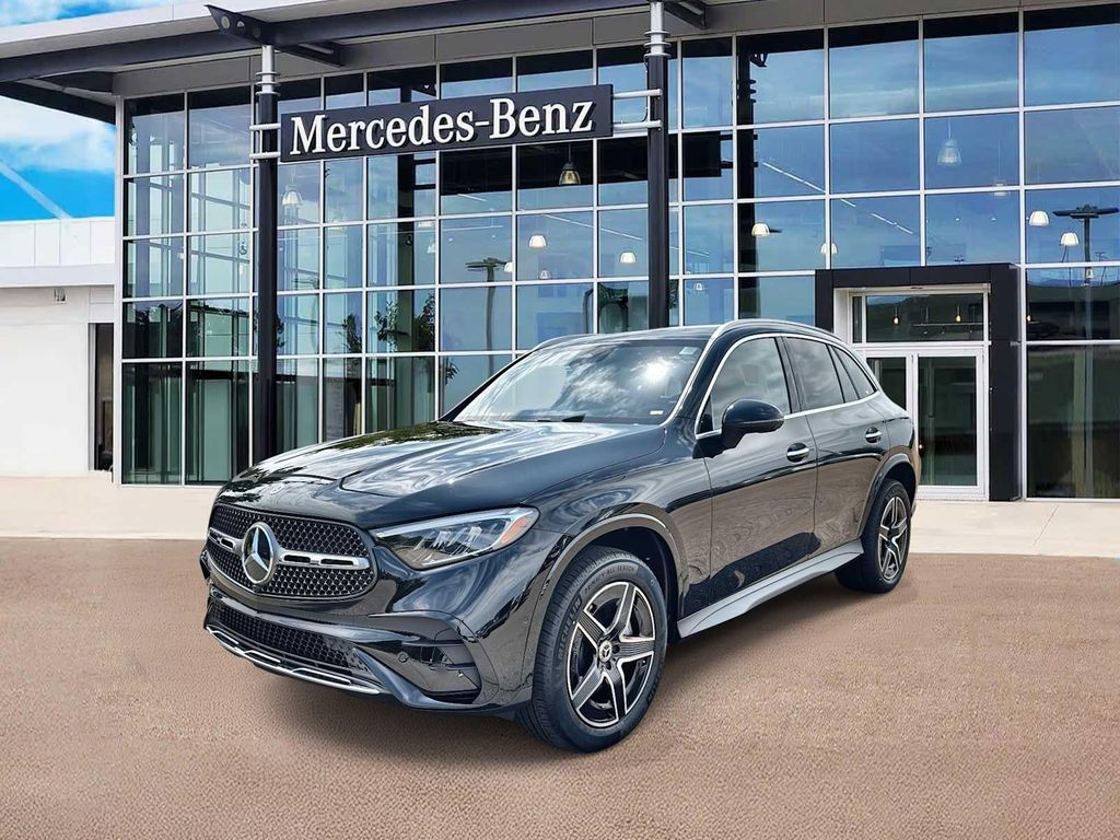 New 2026 Mercedes-Benz GLC 300 4MATIC