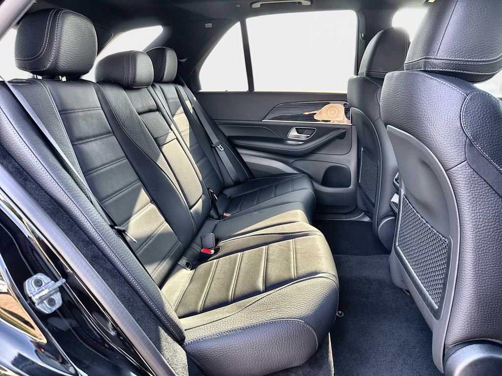 صورة مصغرة 20 لـ 2026 Mercedes-BENZ GLE