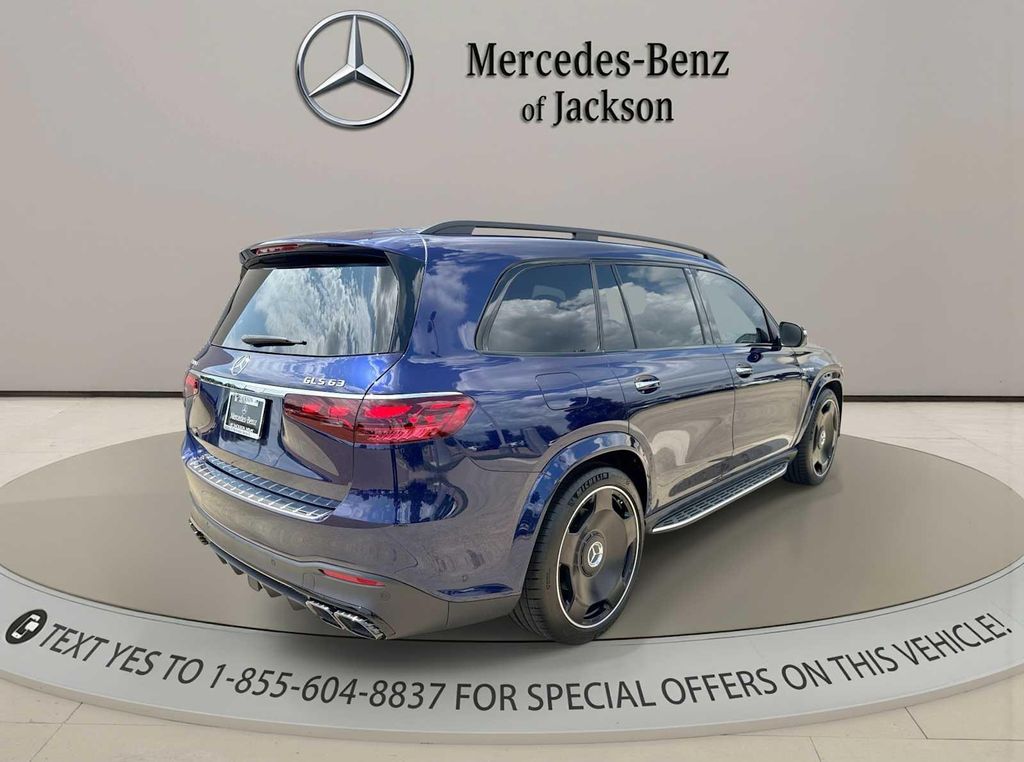 صورة مصغرة 8 لـ 2026 Mercedes-BENZ AMG GLS 63 BASE