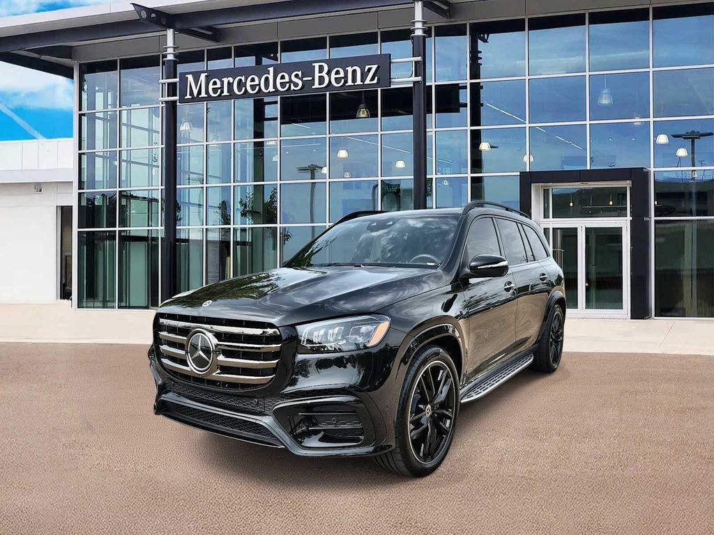New 2026 Mercedes-Benz GLS 580 4MATIC